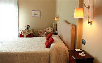 Alla Marina Bed And Breakfast Трапани Екстериор снимка